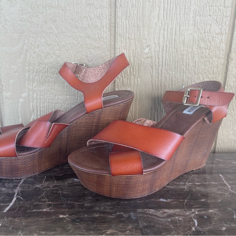 Steve Madden wedges